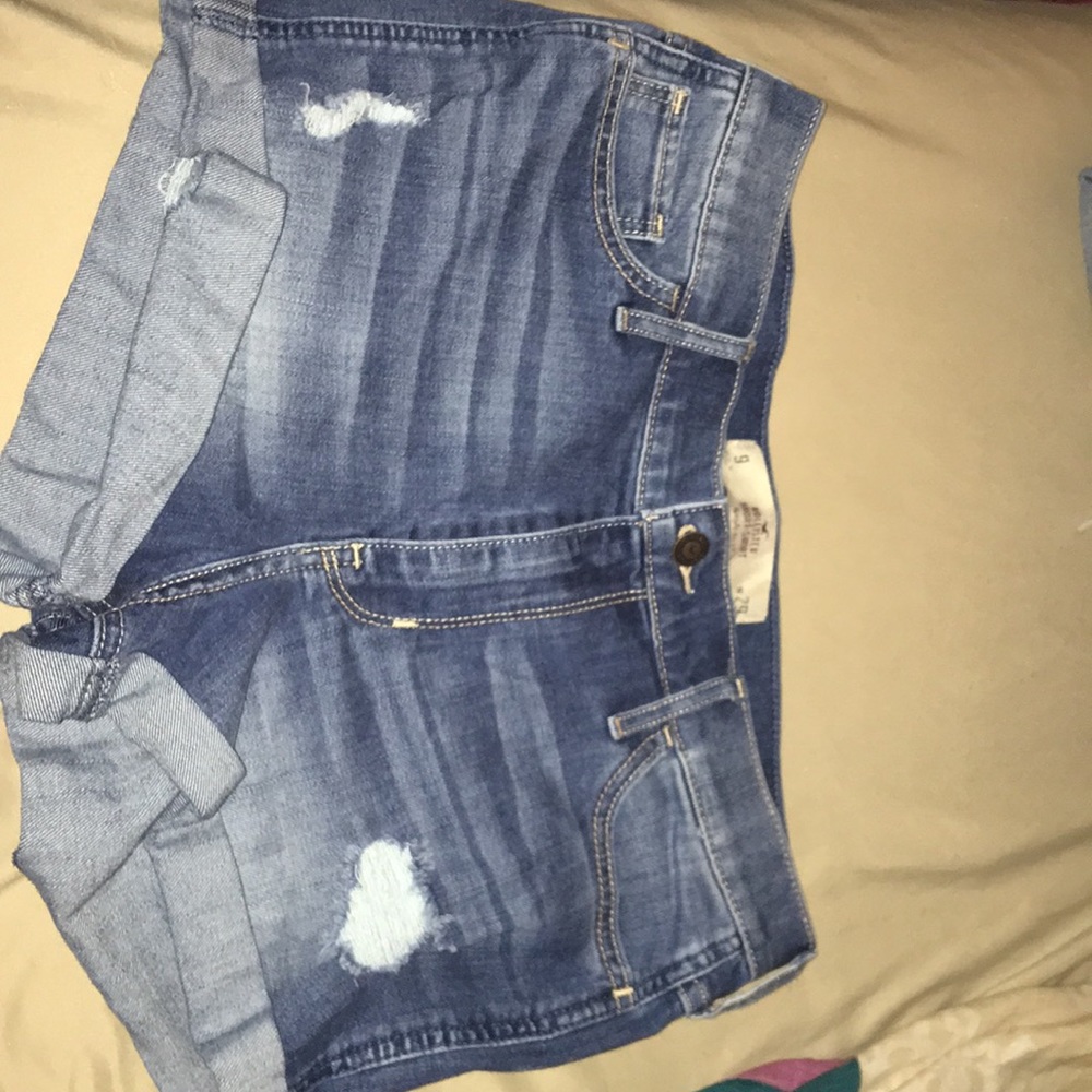Hollister jean shorts